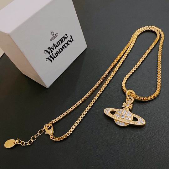 Vivienne Westwood necklace 12lyh179